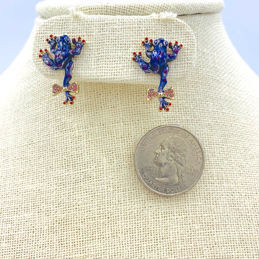 FROG STUD ENAMEL EARRINGS - PURPLE